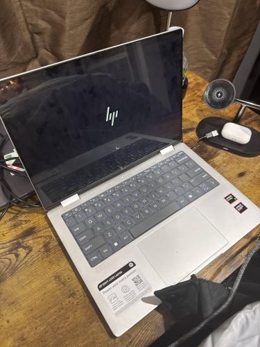 HP Envy 17 Touch Laptop 1TB SSD 32GB RAM Win 11 Pro (Touchscreen) photo review