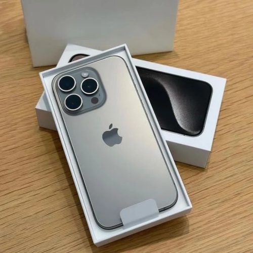 Apple IPhone 15 Pro Max 6.7" 256GB Nano-SIM photo review